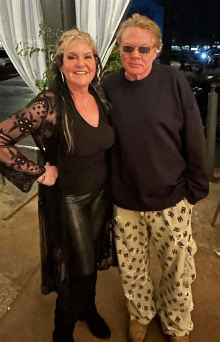 Who is Izzy Stradlin Dating – Izzy Stradlin's Wife & Exes