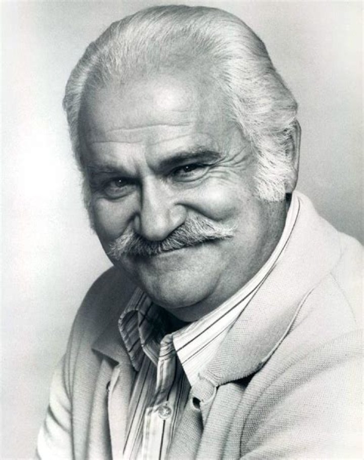 Jack Kruschen - Net Worth, Age, Height, Birthday, Bio, Wiki!