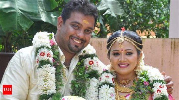 Jajar Saranya’s Boyfriend: Who is Jajar Saranya Dating?