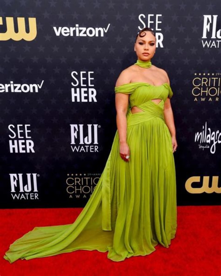 Jasmine Cephas Jones Biography: Age, Net Worth, Parents, Siblings, Height, Instagram, Films, Songs, Wiki