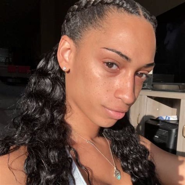 Jasmine Lotus- Age, Height, Boyfriend, Net Worth, Ethnicity