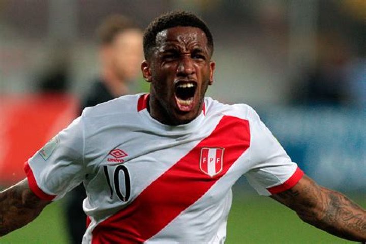 Fame | Jefferson Farfán net worth and salary income estimation Jan, 2024