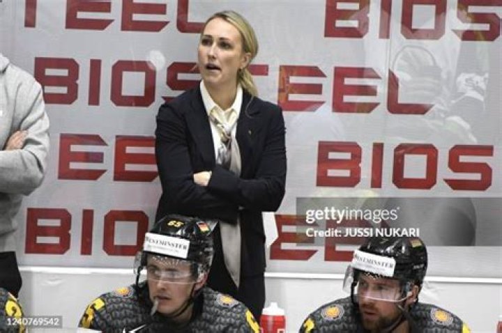 Jessica Campbell Net Worth, Age, Height, Bio, Birthday, Wiki!