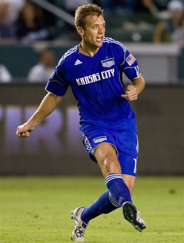 Jimmy Conrad Net Worth, Age, Height, Bio, Birthday, Wiki!