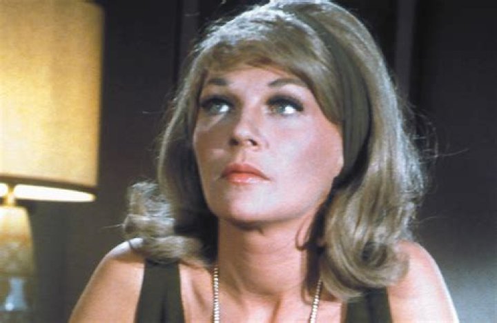 Joanna Moore Net Worth, Age, Height, Bio, Birthday, Wiki!