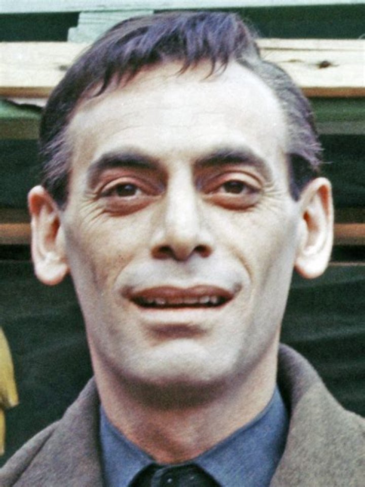 John Bennett Net Worth, Age, Height, Bio, Birthday, Wiki!