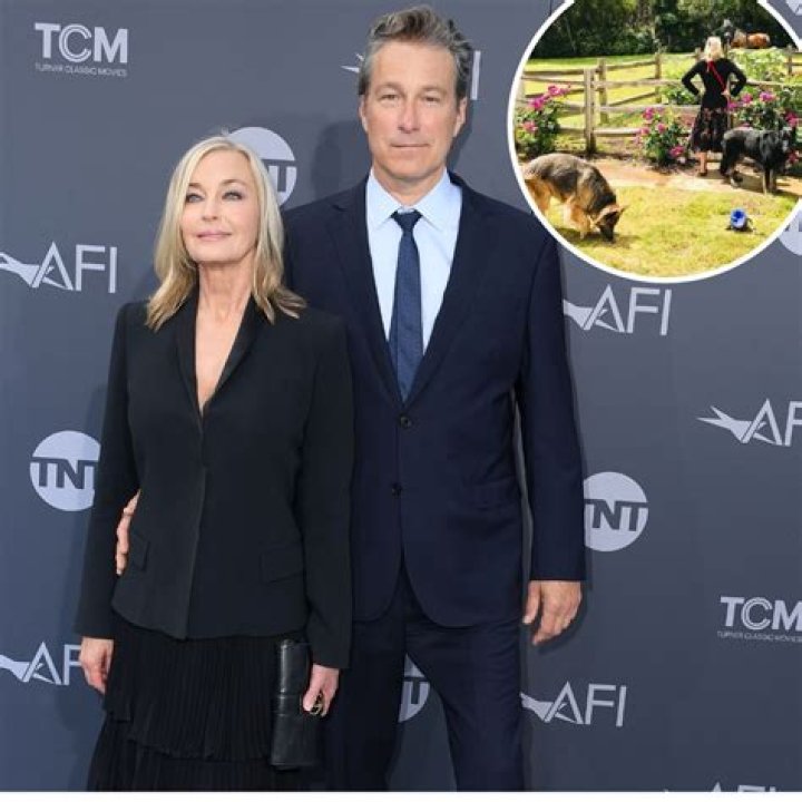 John Corbett’s Girlfriend: Who is John Corbett Dating?