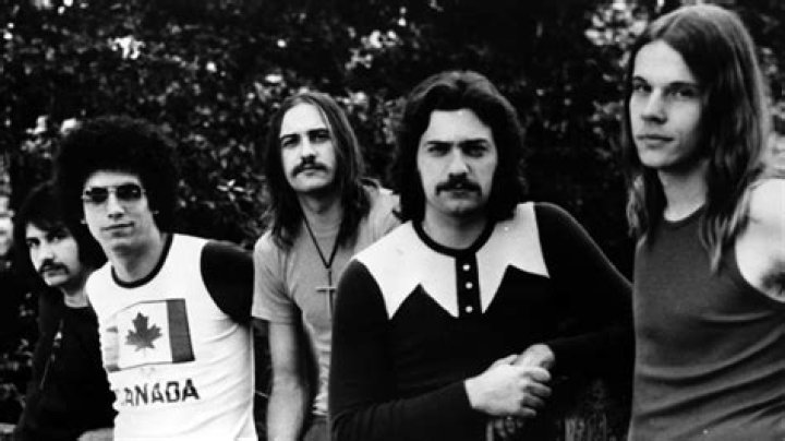 John Curulewski - Net Worth, Age, Height, Birthday, Bio, Wiki!