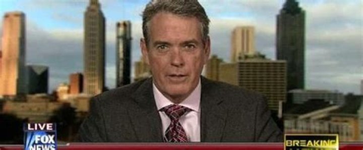 Fame | John Roberts (journalist) net worth and salary income estimation Mar, 2024