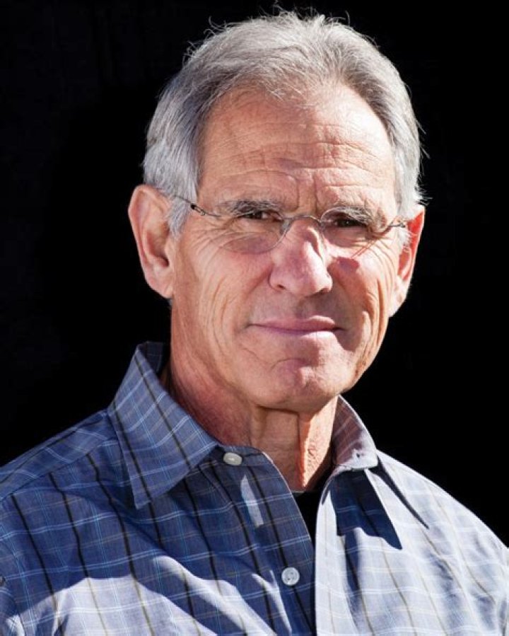 Fame | Jon Kabat-Zinn net worth and salary income estimation Jan, 2024