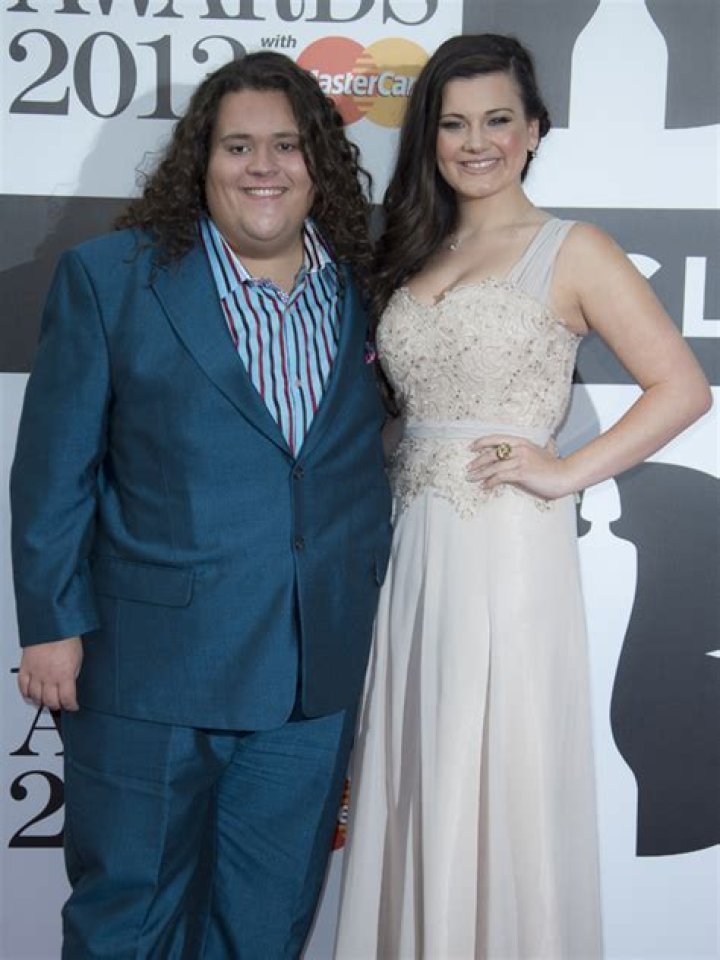 Fame | Jonathan and Charlotte net worth and salary income estimation Jan, 2024