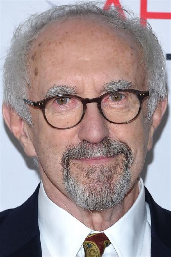 Jonathan Pryce- Wiki, Age, Wife, Net Worth, Ethnicity, Career