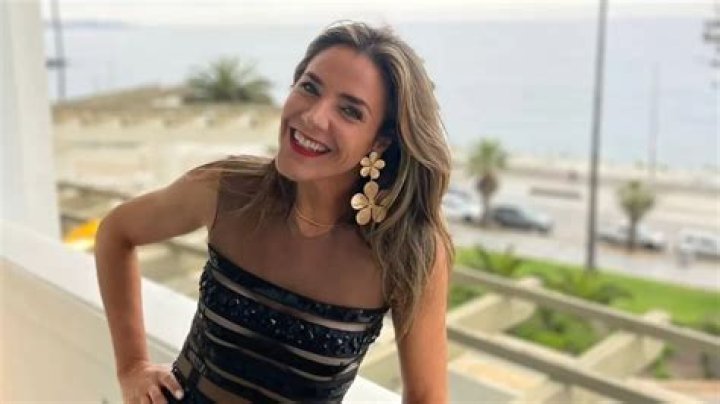 Julia Vial Net Worth, Age, Height, Bio, Birthday, Wiki!