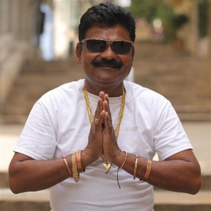 Just Sul Net Worth, Age, Height, Bio, Birthday, Wiki!