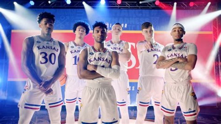 Fame | Kansas Jayhawks men's basketball net worth and salary income estimation Apr, 2024