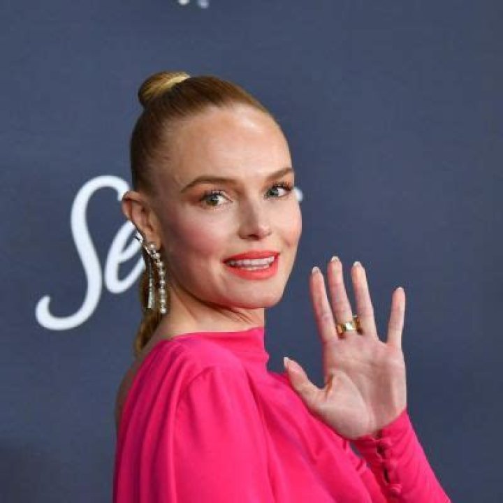 Kate Bosworth Stated That She Used To Cover Up Her Heterochromia With Colored Contacts
