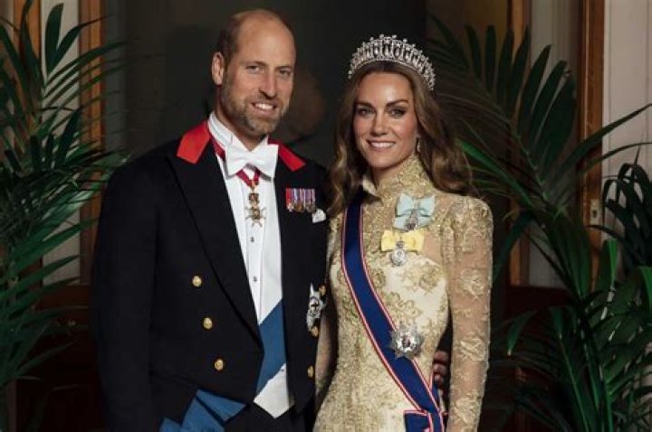 Kate Middleton And Prince William In Couple’s Therapy – Marriage In Trouble, Queen Elizabeth Furious? (PHOTO)