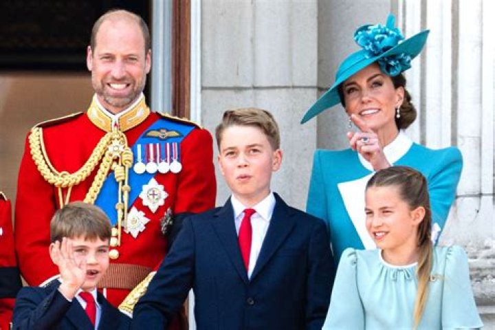 Kate Middleton Pushes For Buckingham Palace Smoking Ban: Doesn’t Want Nicotine Users Near Prince George And Princess Charlotte