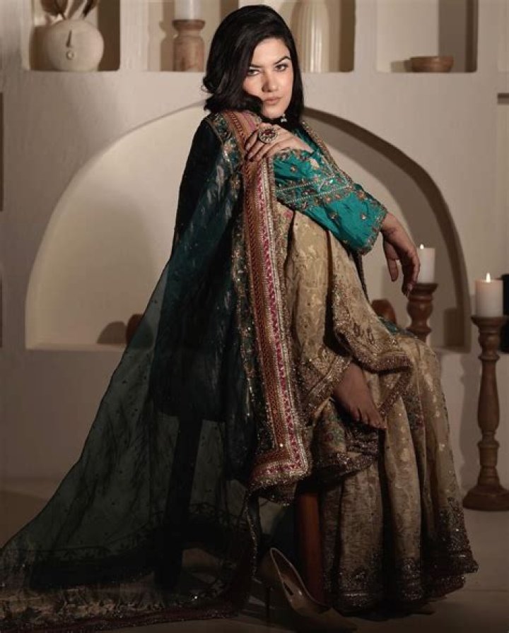 Kaur B Biography: Age, Net Worth, Height, Songs, Spouse, Parents, Siblings, Instagram, Wiki