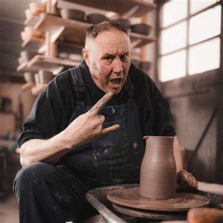 Fame | Keith Brymer Jones net worth and salary income estimation Apr, 2024