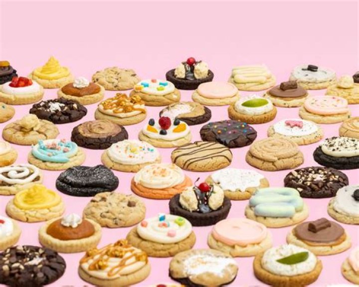 Kuki’s Boyfriend: Who is Kuki Dating?