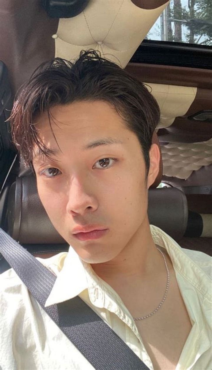 Lee JongWon- Net Worth, Bio, Age, Ethnicity, Height, Weight, Career, Wife