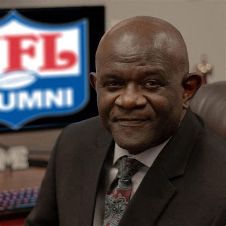 Liffort Hobley - Net Worth, Age, Height, Birthday, Bio, Wiki!