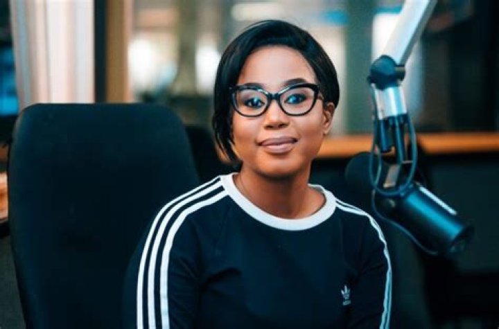 Lindi Sirame Biography: Boyfriend, Age, Metro FM, Net Worth, Images, Parents, Wikipedia, Husband
