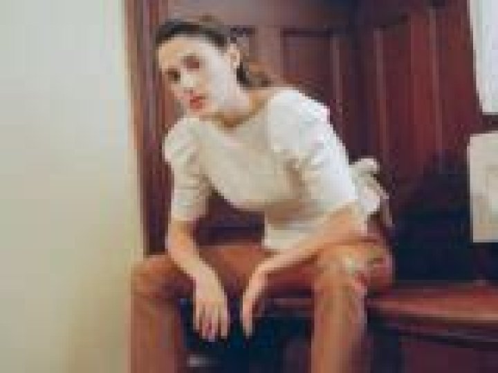 Lola Bessis Biography: Interview, Wikipedia, Age, Agent, Net Worth, Instagram, Boyfriend, Husband