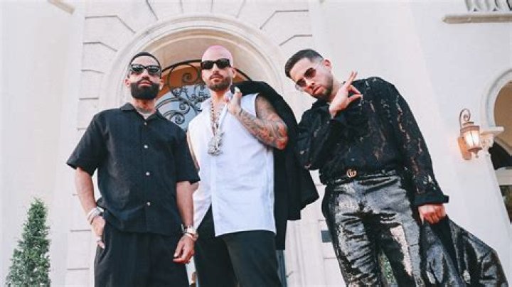Maluma Drops New Music Video For 'Tsunami' - Watch Here!