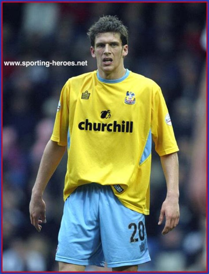 Fame | Mark Hudson (footballer, born 1982) net worth and salary income estimation Jan, 2024