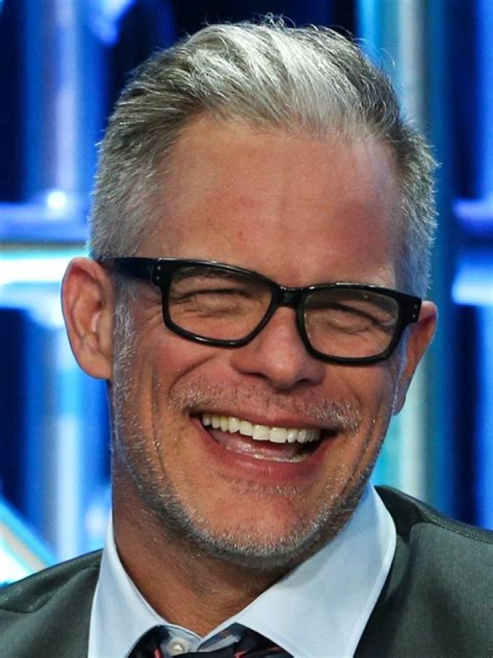 Martin Cummins Net Worth, Age, Height, Bio, Birthday, Wiki!