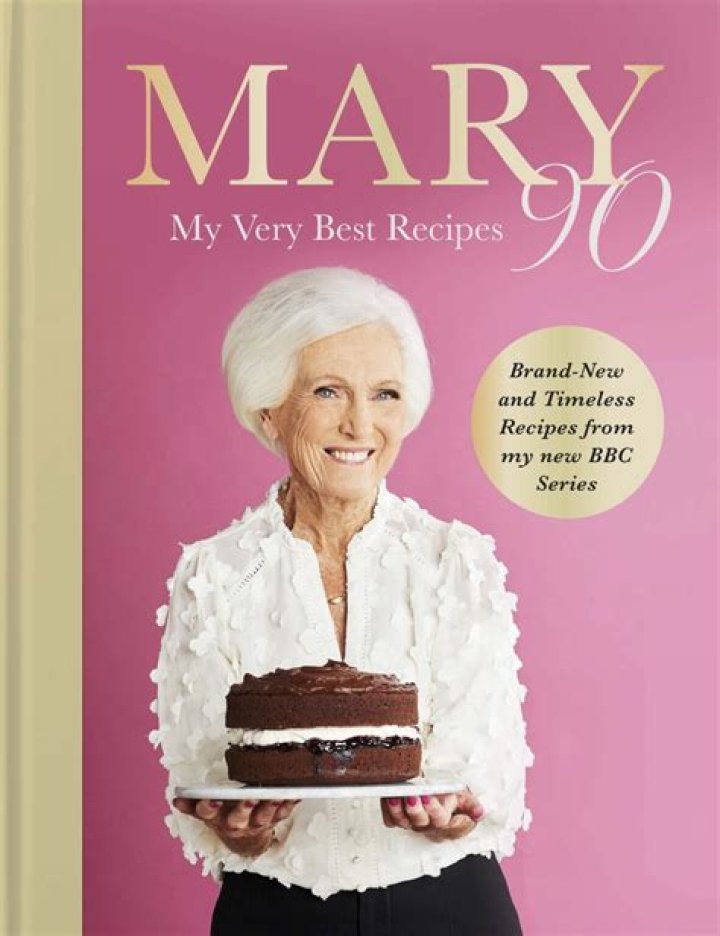 Mary Berry Net Worth, Age, Height, Bio, Birthday, Wiki!