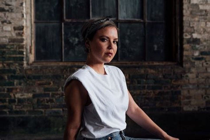 Mary Galloway Biography: Age, Twitter, Net Worth, Height, Wife, Picture, Movies