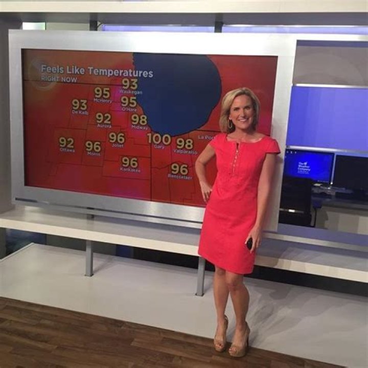 Mary Kay Kleist`- Bio, Wiki, Age, Height, Weight, Net Worth, Relationship