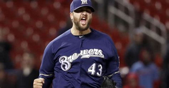 Matt Albers - Net Worth, Age, Height, Birthday, Bio, Wiki!