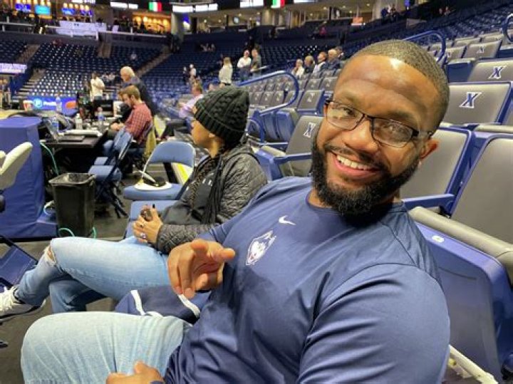 Fame | Maurice Clarett net worth and salary income estimation Jan, 2024