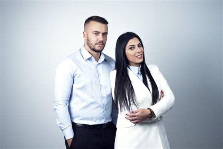 Meet this Innovative Independent Record Label whose brand is now valued nearly 4 million dollars in just 3 years of its existence Cafe De Anatolia.