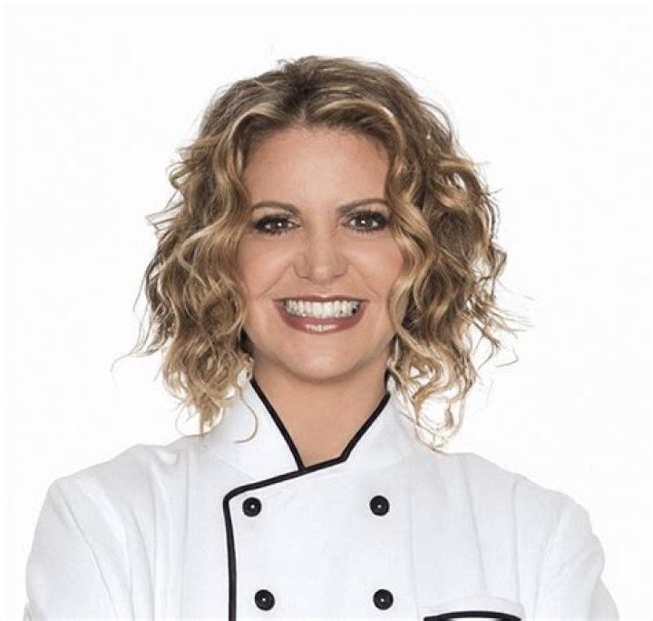 Fame | Michelle Bernstein net worth and salary income estimation Jan, 2024