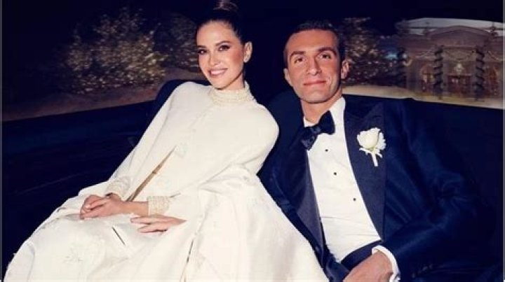 Fame | Nicolas Stavros Niarchos net worth and salary income estimation Apr, 2024