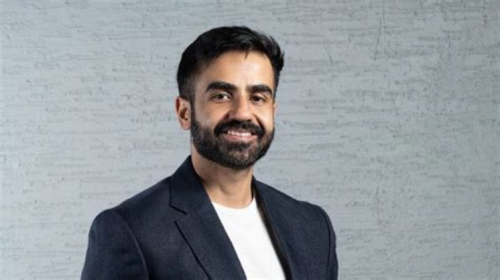 Nikhil Kamath- Net Worth, Biography, Age, Wife, Height, Career