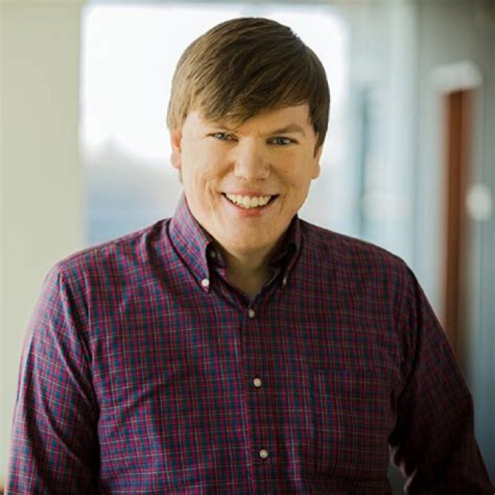 Nina Aouilk Wikipedia And Age – How Old Is The Life Coach? Net Worth