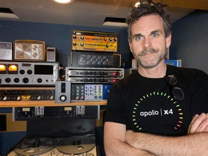 Fame | Noah Mintz net worth and salary income estimation Apr, 2024