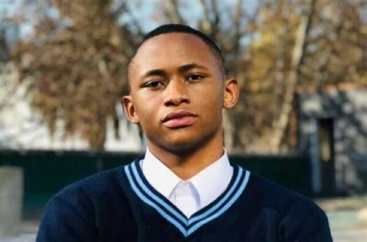 Ntobeko Sishi Biography: Songs, Phone Number, Net Worth, Girlfriend, Age, Child, Instagram, Birthday