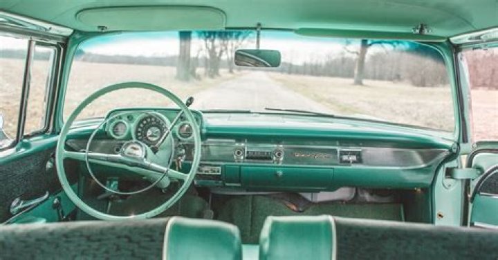 Olivia Rodrigo Breaks Records with "drivers license"