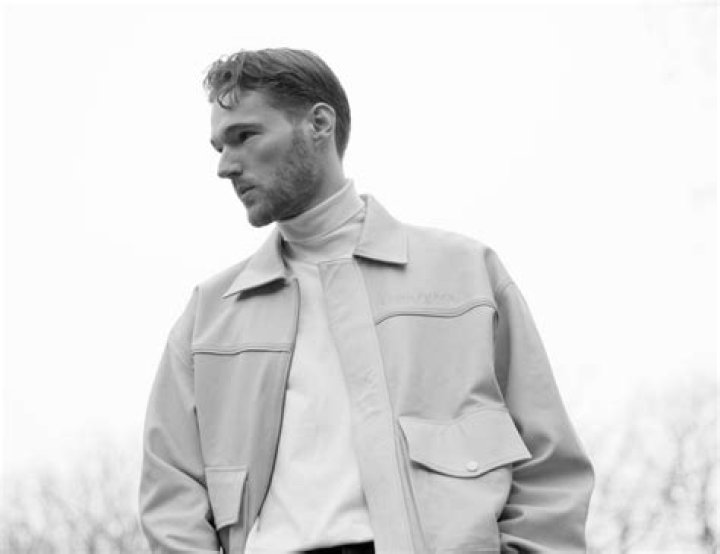 Paul Mayson Releases “I Have It All” A Soulful Fusion Of ’80 House & Disco Inspired By “Street Player” By Chicago