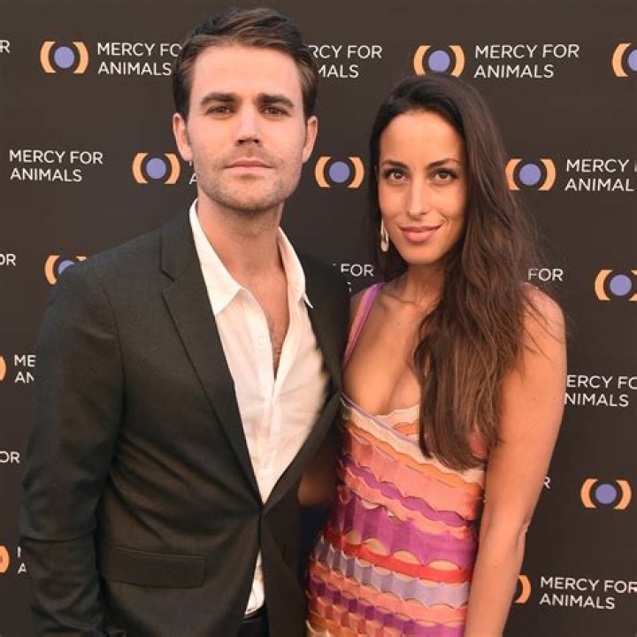 Paul Wesley's ex-wife Ines De Ramon Biography: Age, Boyfriend Brad Pitt, Net Worth, Nationality, Height, Movies, Wikipedia, Child, Husband