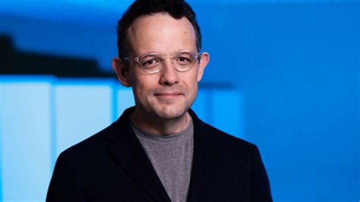 Fame | Phil Libin net worth and salary income estimation Apr, 2024