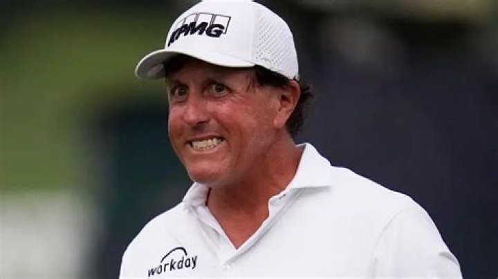 Phil Mickelson Biography: Wife, Net Worth, Age, Parents, Children, Wins, Awards, Instagram
