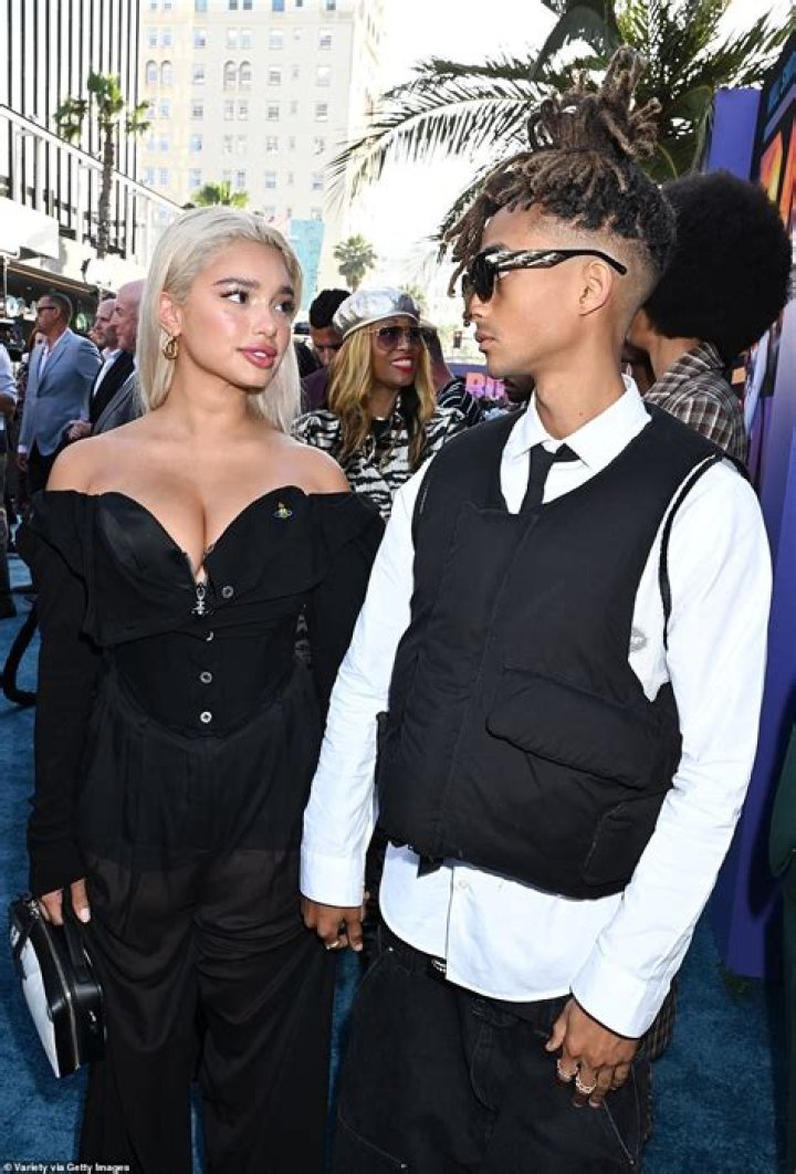 Pilar Smith’s Girlfriend: Who is Pilar Smith Dating?